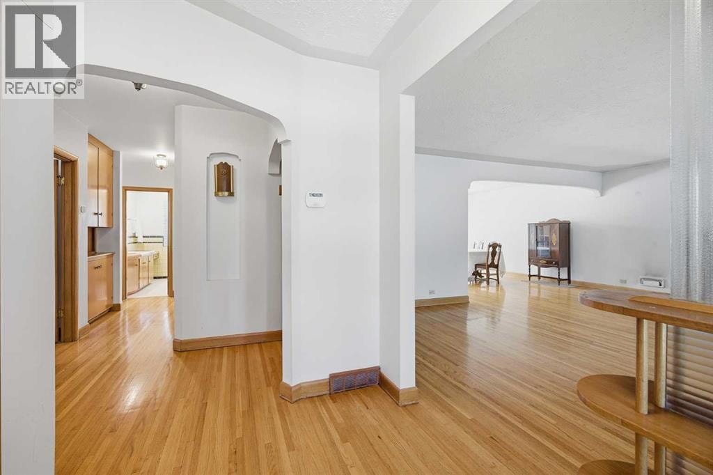 1738 Suffolk Street SW — photo 6