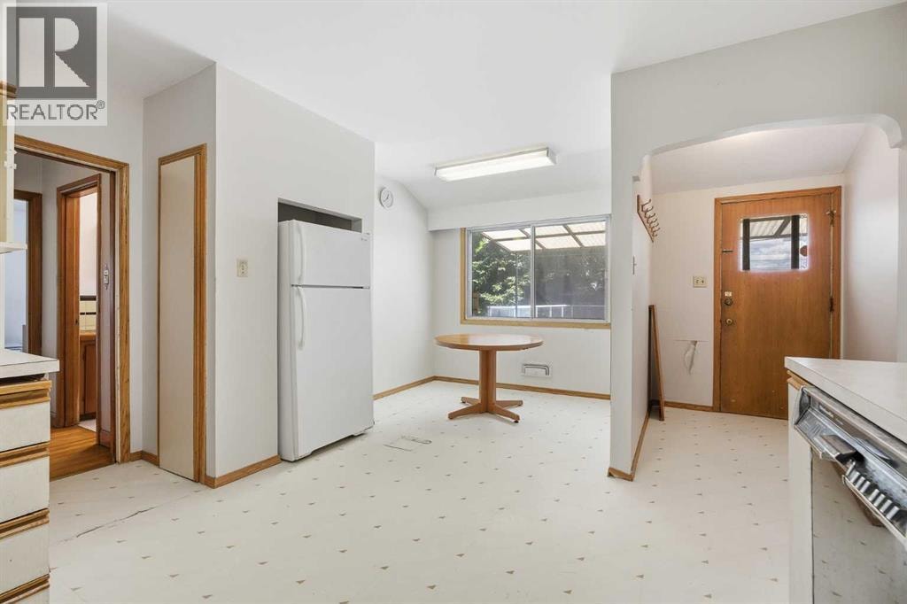 1738 Suffolk Street SW — photo 13