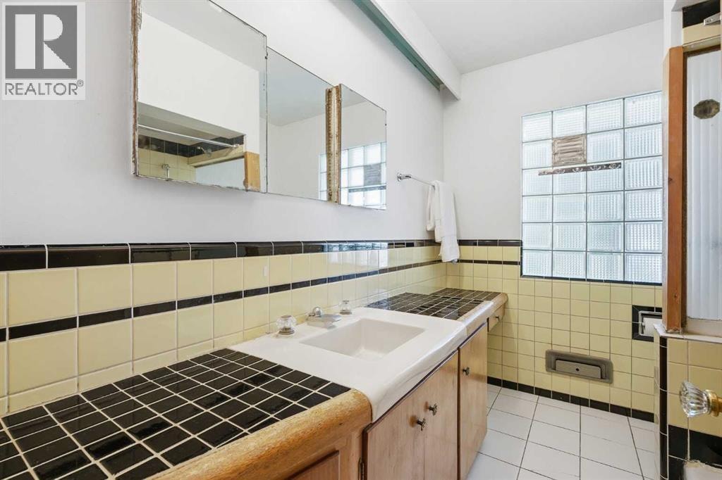 1738 Suffolk Street SW — photo 17
