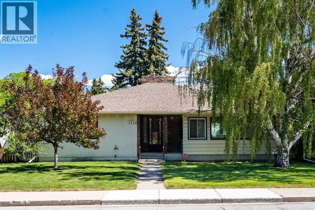 1738 Suffolk Street SW — photo 3