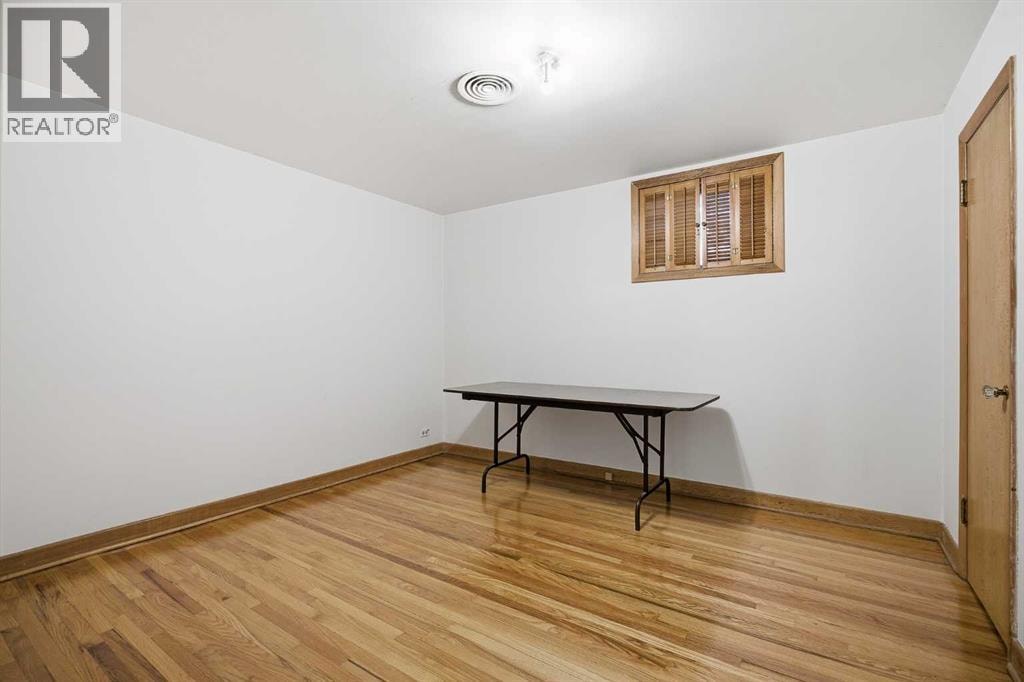 1738 Suffolk Street SW — photo 23