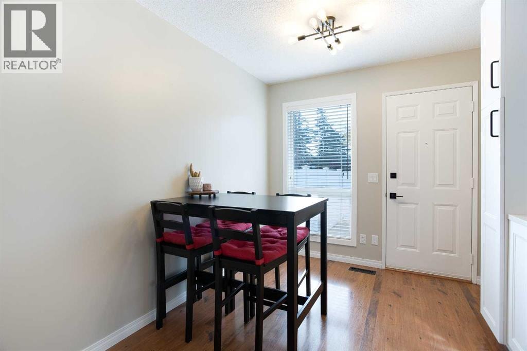 10 Deerfield Green SE — photo 7