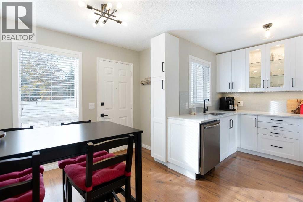 10 Deerfield Green SE — photo 9