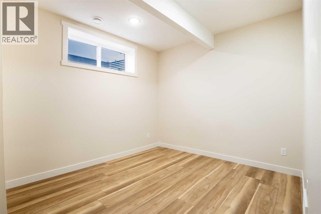 56 Corner Glen Green NE — photo 40