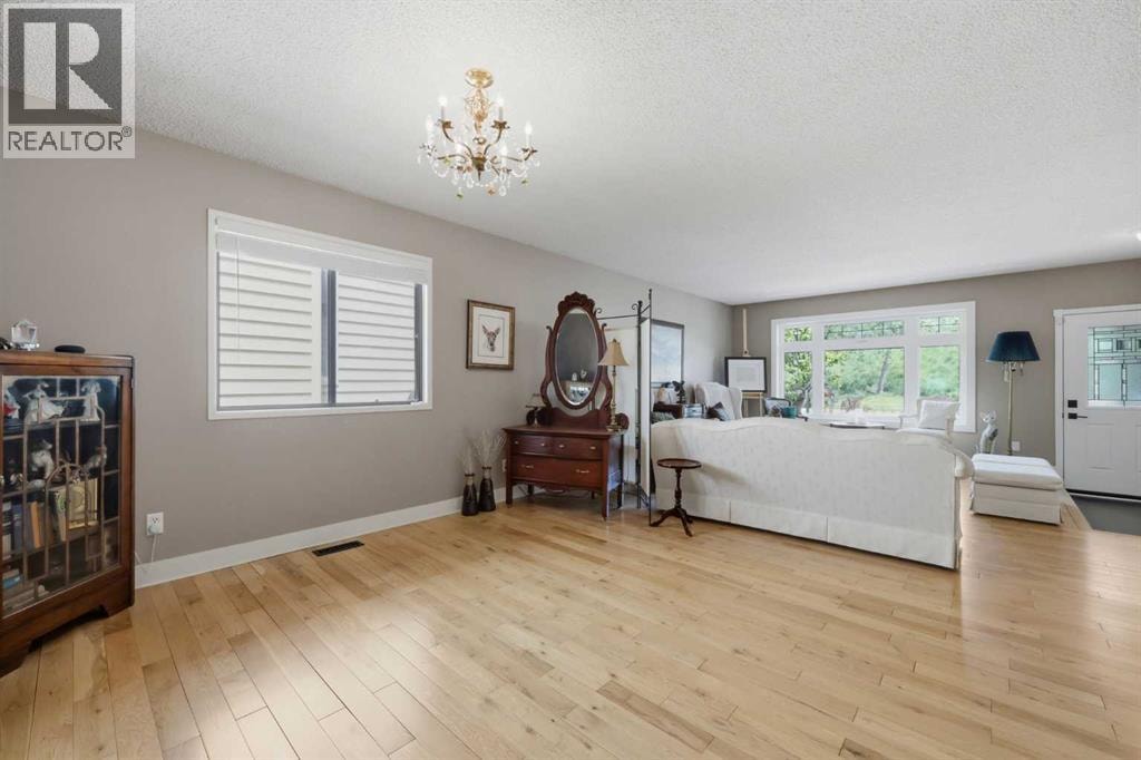232 Hawkcliff Way NW — photo 12
