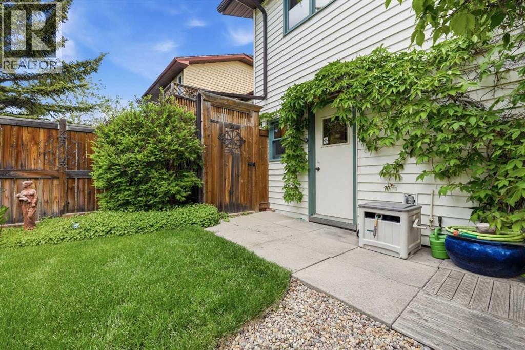 232 Hawkcliff Way NW — photo 39