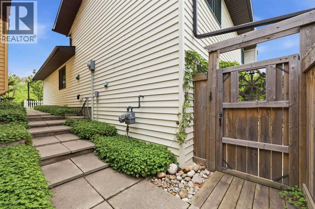 232 Hawkcliff Way NW — photo 44