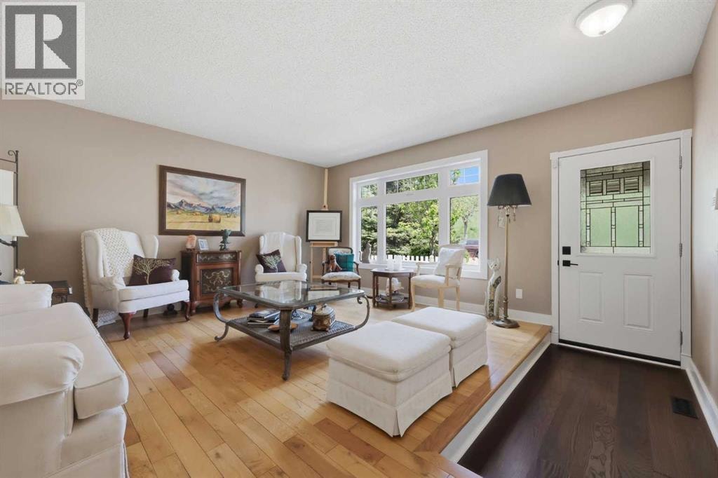 232 Hawkcliff Way NW — photo 6