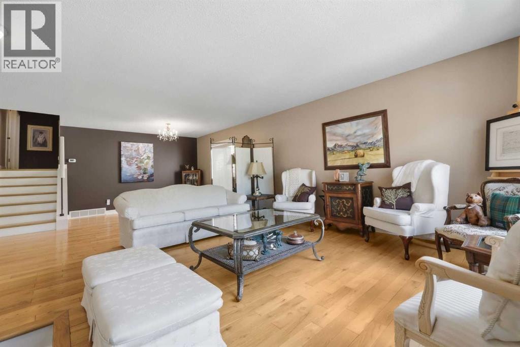 232 Hawkcliff Way NW — photo 7