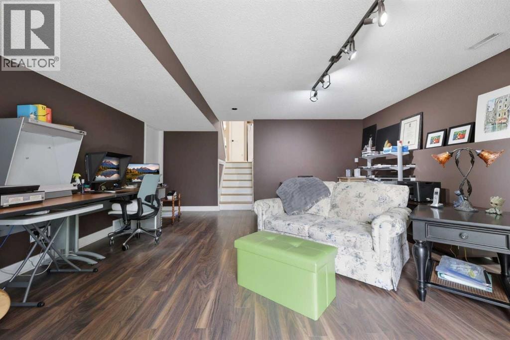 232 Hawkcliff Way NW — photo 32
