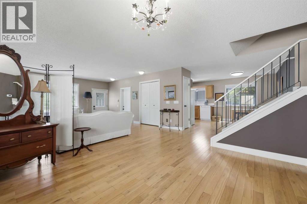 232 Hawkcliff Way NW — photo 11