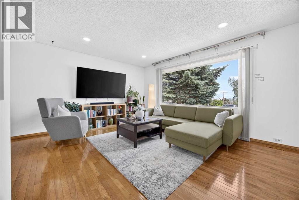 7035 Huntercrest Road NW — photo 8