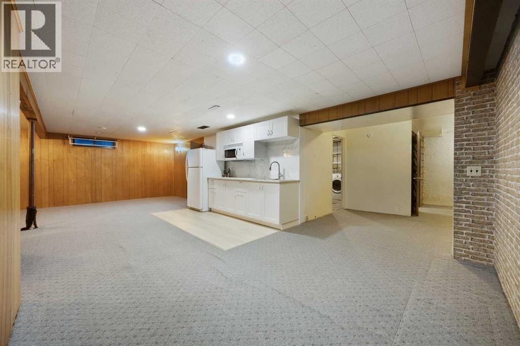 7035 Huntercrest Road NW — photo 30