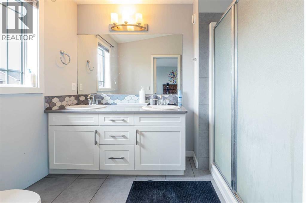 75 Ravensmoor Manor SE — photo 21