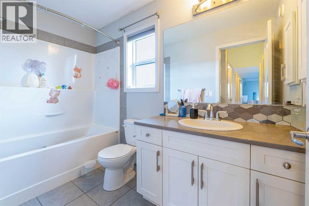 75 Ravensmoor Manor SE — photo 23