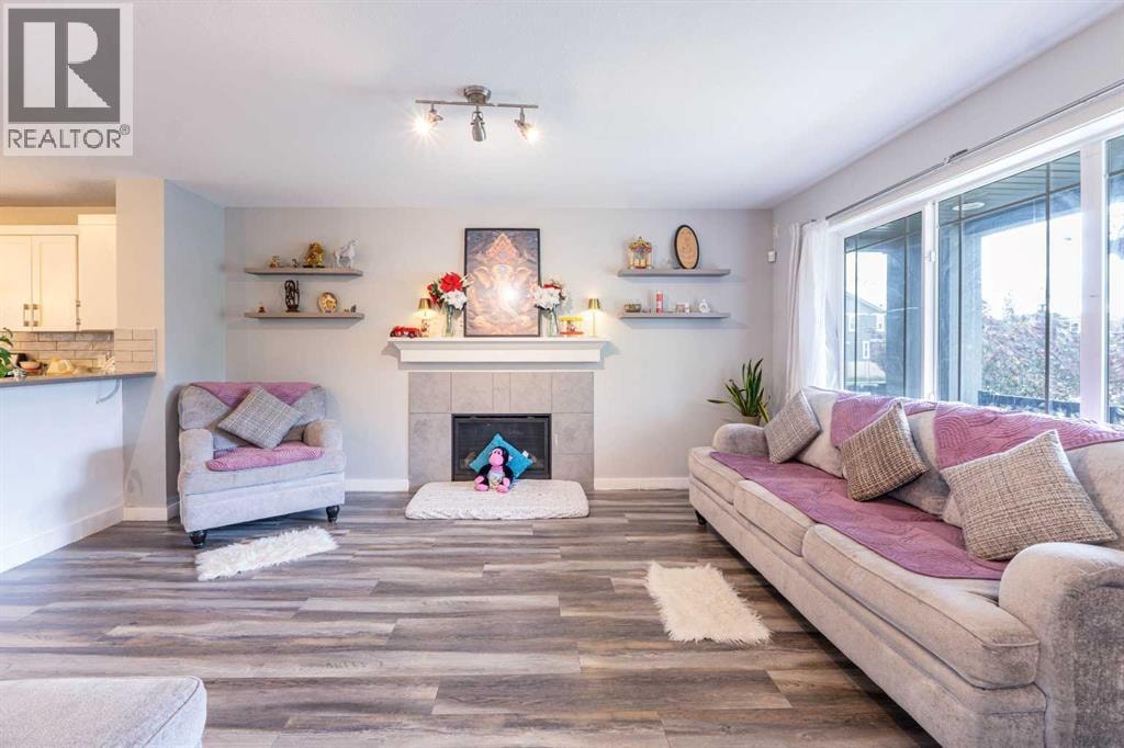 75 Ravensmoor Manor SE — photo 9