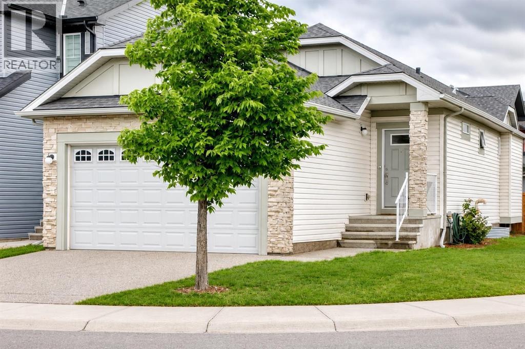 194 Walgrove Terrace SE — photo 2