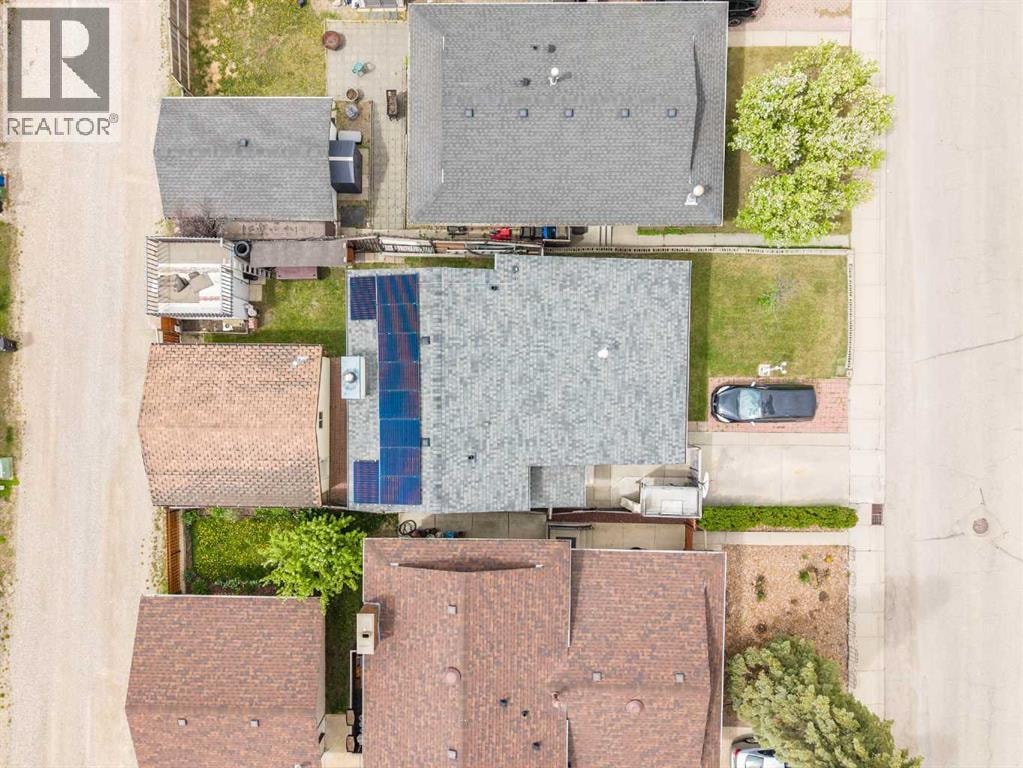 115 Maunsell Close NE — photo 35