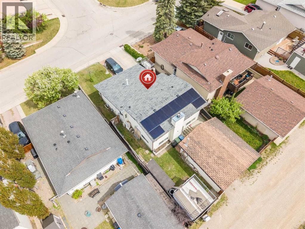 115 Maunsell Close NE — photo 36