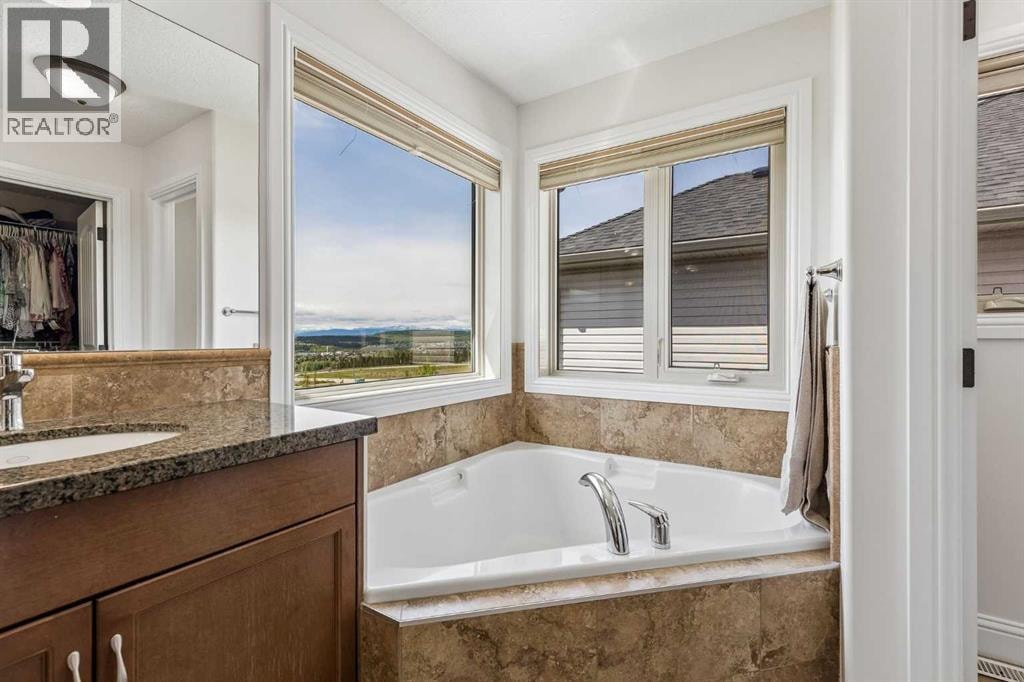 31 Sunset Point — photo 20