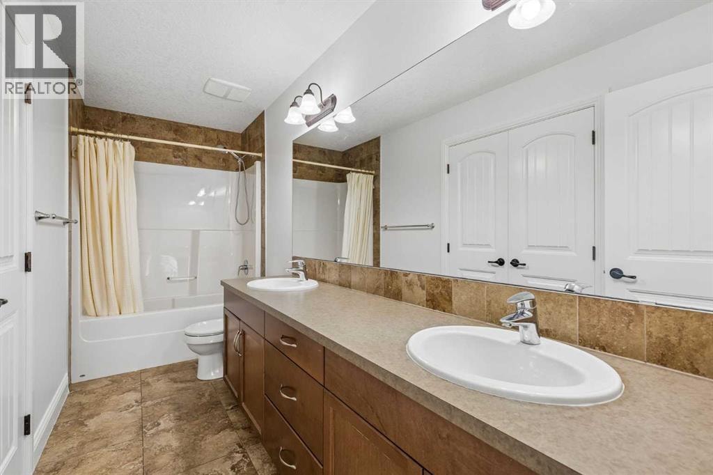 31 Sunset Point — photo 23