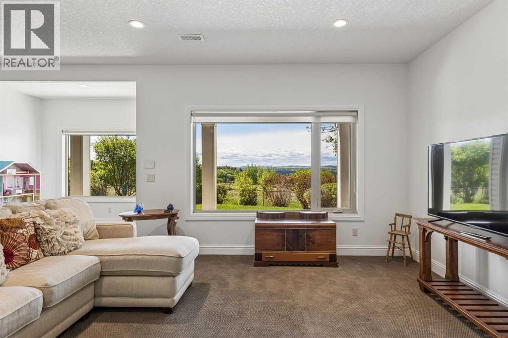 31 Sunset Point — photo 25