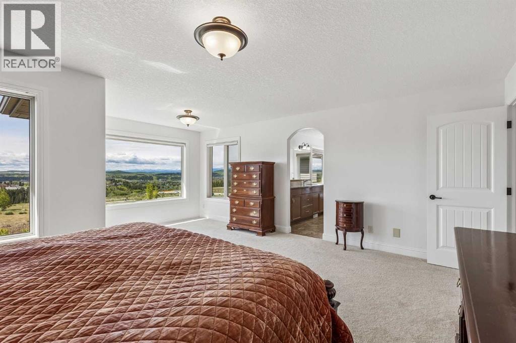 31 Sunset Point — photo 17