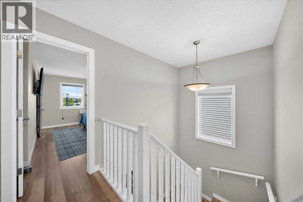 251 Hillcrest Circle SW — photo 10