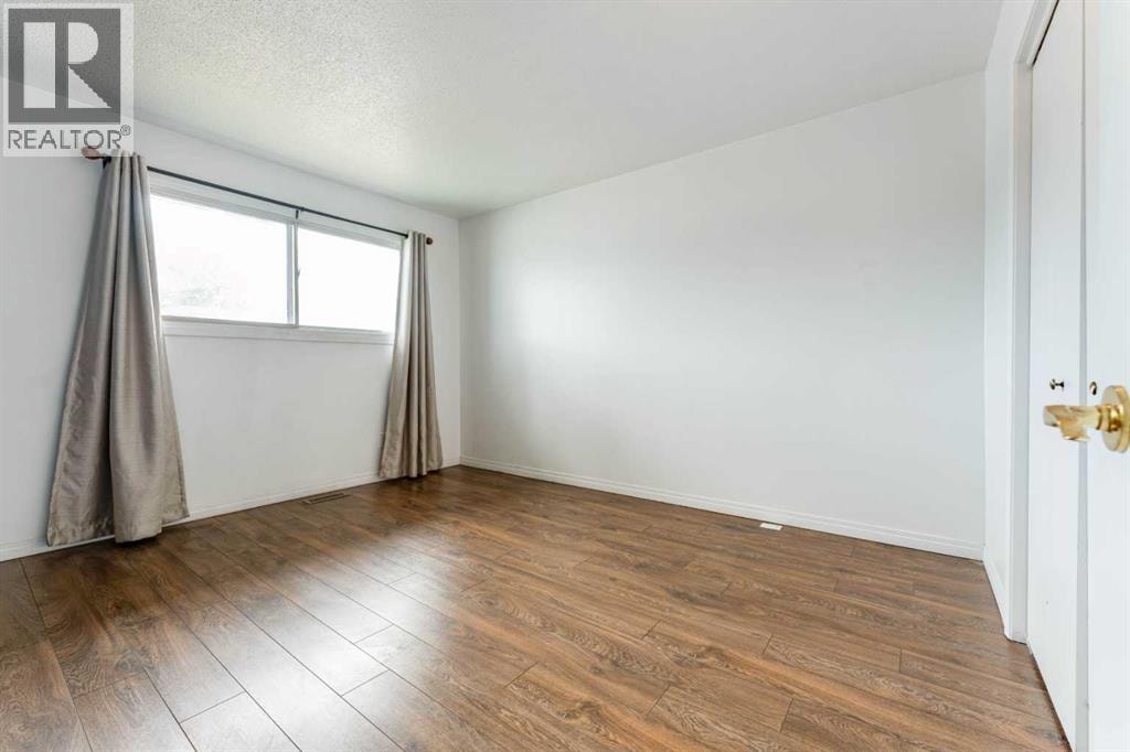2906 Doverville Crescent SE — photo 15