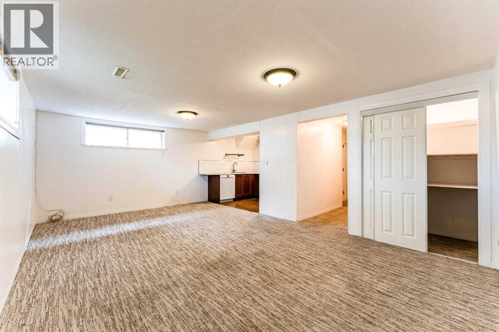 2906 Doverville Crescent SE — photo 22
