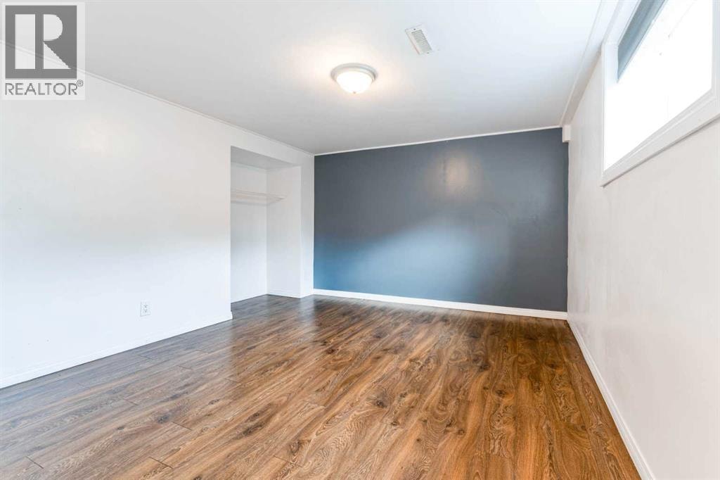 2906 Doverville Crescent SE — photo 30