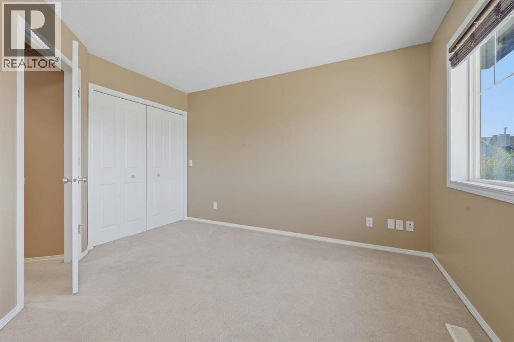 4 Everglen Grove SW — photo 20