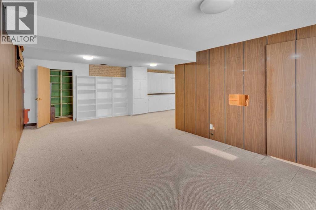 1031 Thorneycroft Drive NW — photo 24
