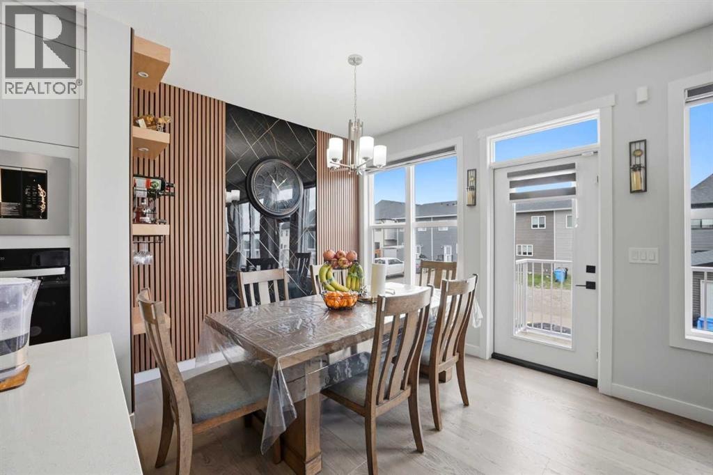 241 Homestead Crescent NE — photo 10