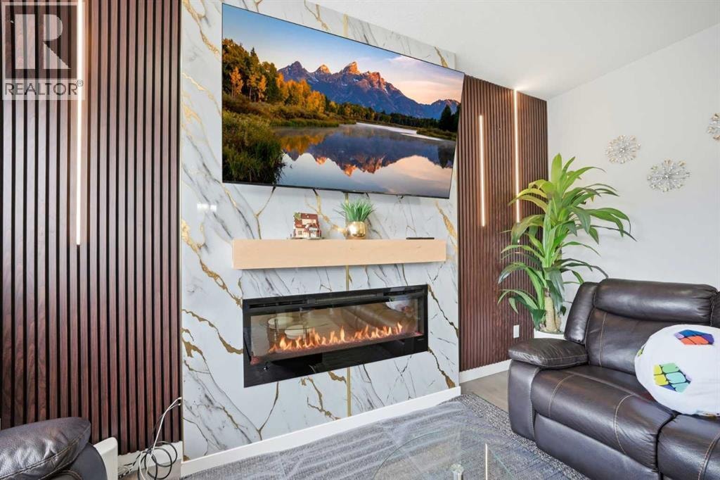 241 Homestead Crescent NE — photo 15