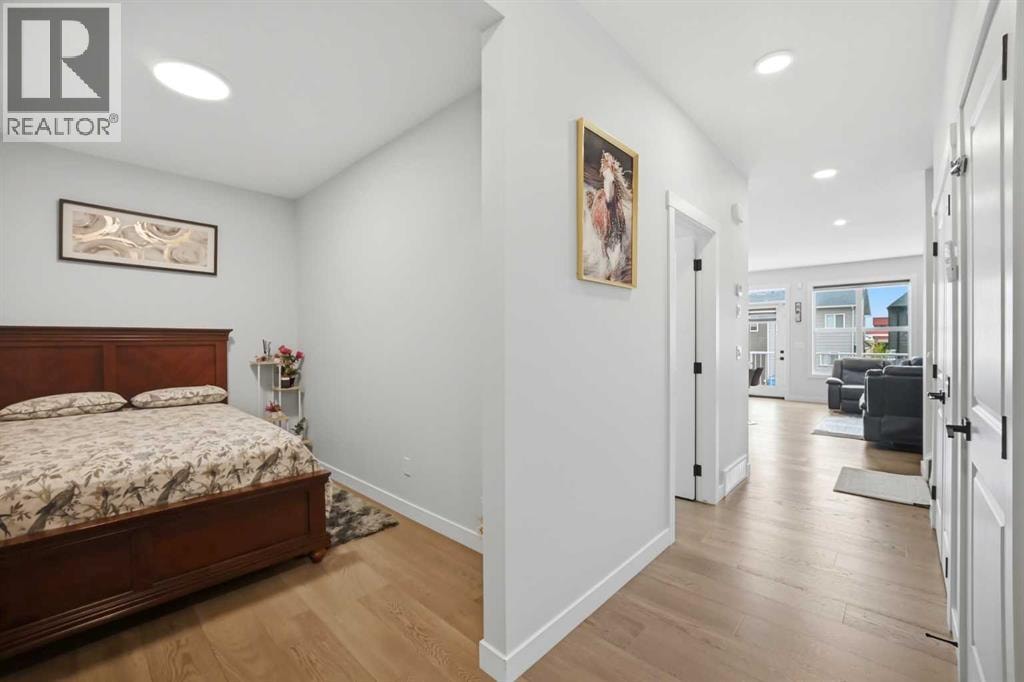 241 Homestead Crescent NE — photo 18