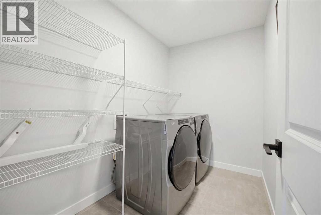 241 Homestead Crescent NE — photo 31