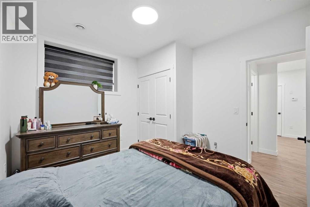 241 Homestead Crescent NE — photo 47