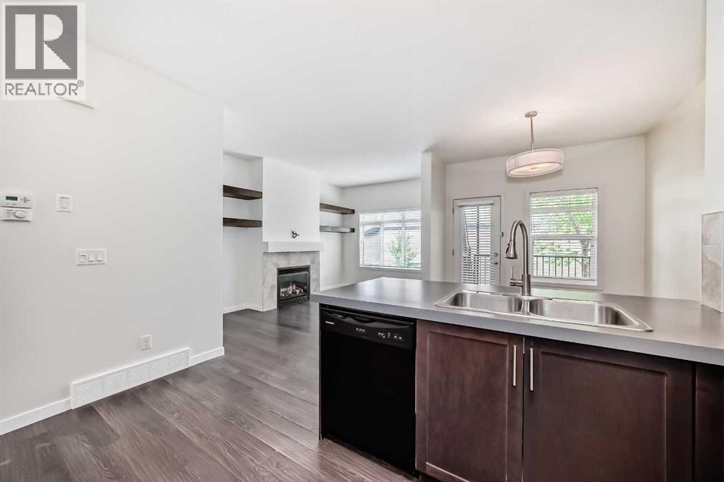 76 Copperpond Landing SE — photo 3