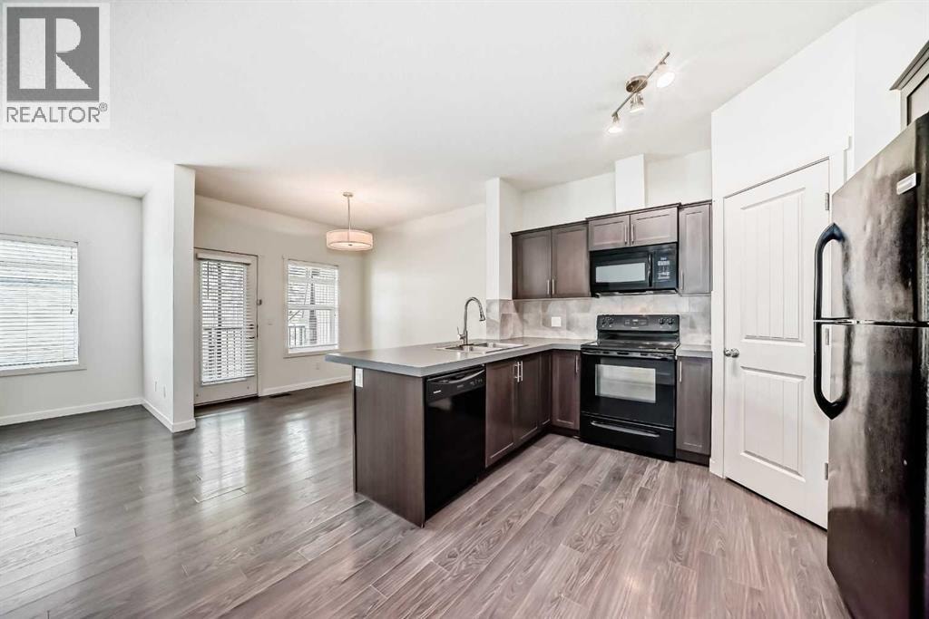 76 Copperpond Landing SE — photo 2