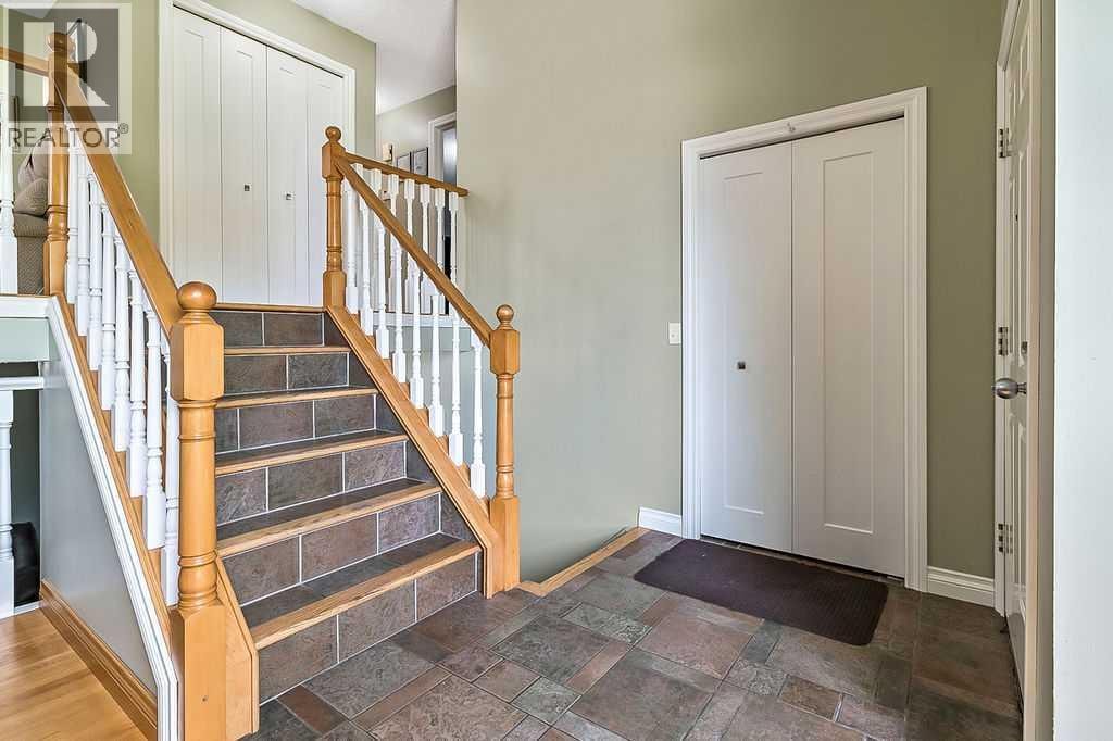 141 Shawfield Way SW — photo 11
