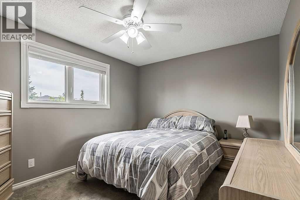 141 Shawfield Way SW — photo 13
