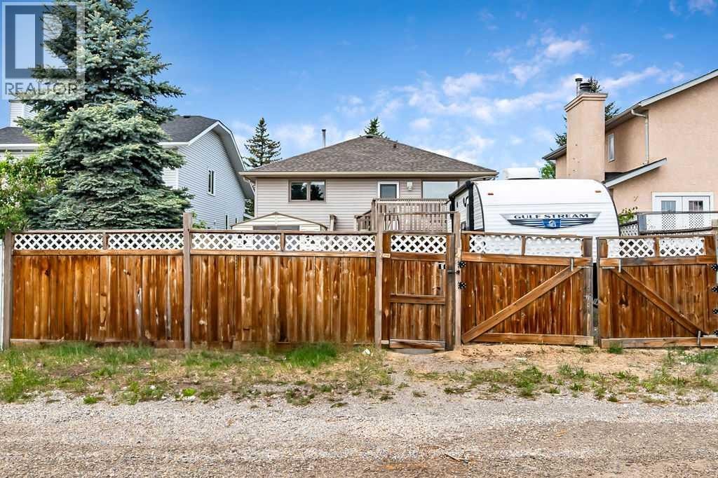 141 Shawfield Way SW — photo 27
