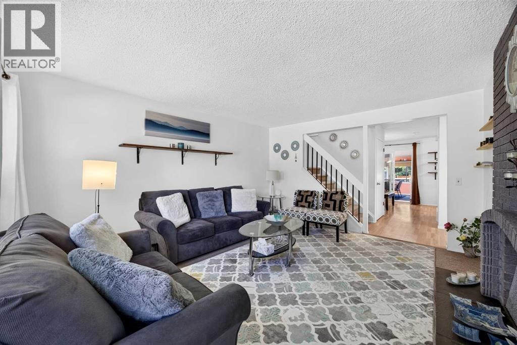 6417 26 Avenue NE — photo 6