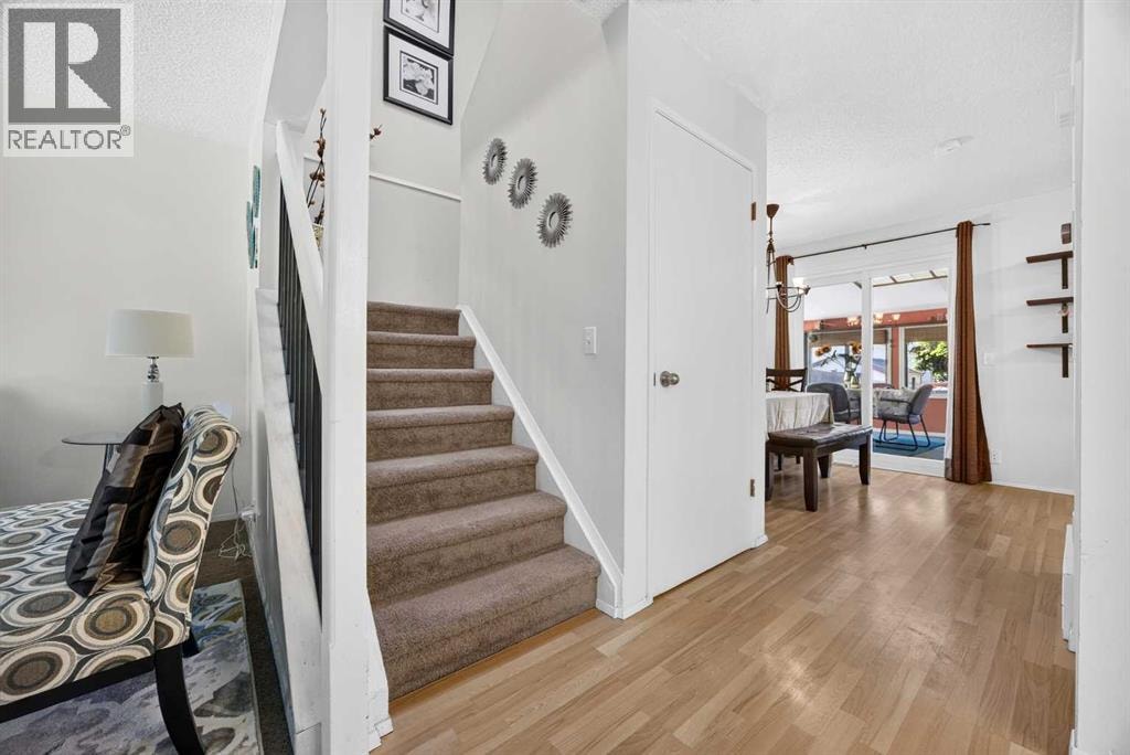 6417 26 Avenue NE — photo 18
