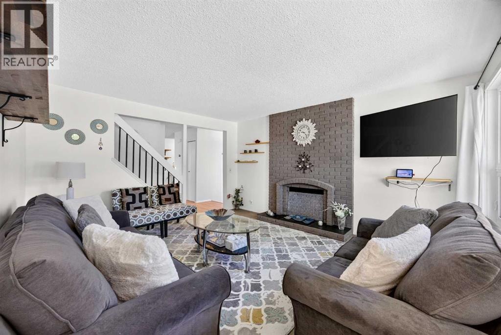 6417 26 Avenue NE — photo 5