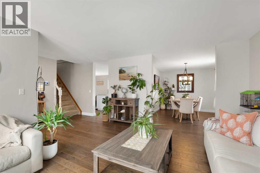 436 Ranchridge Bay NW — photo 8
