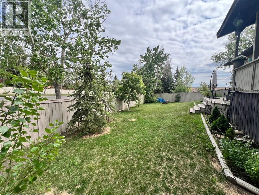 436 Ranchridge Bay NW — photo 39
