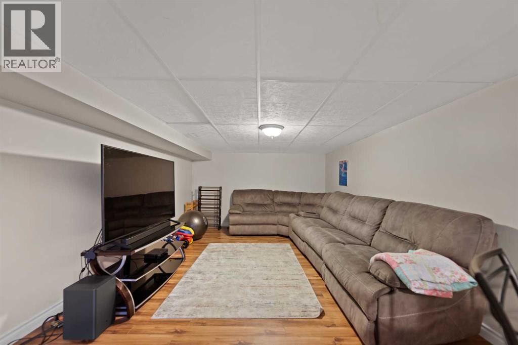 436 Ranchridge Bay NW — photo 32