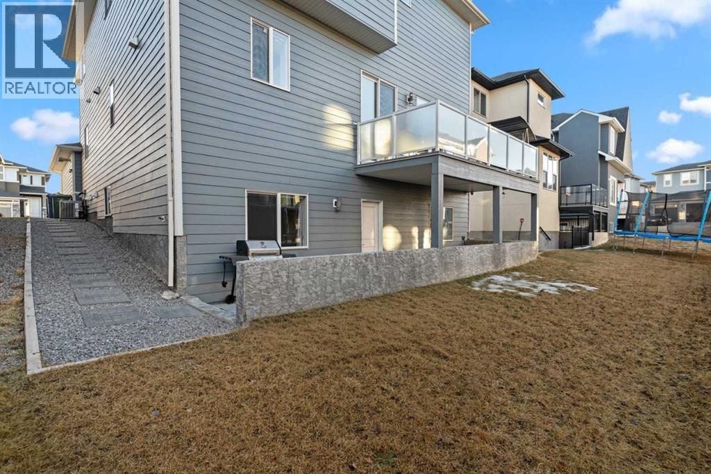 111 KINNIBURGH Place — photo 31